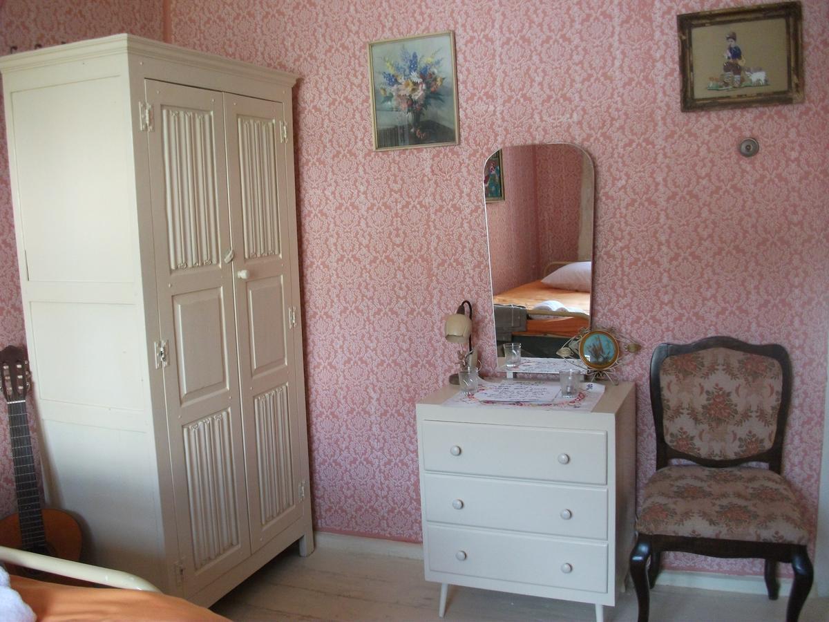 The Pink House Otel Polkovnik Serafimovo Dış mekan fotoğraf