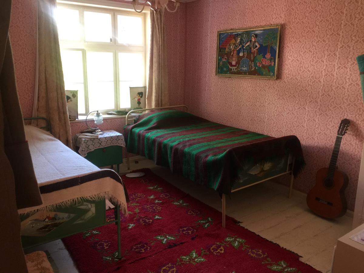 The Pink House Otel Polkovnik Serafimovo Dış mekan fotoğraf